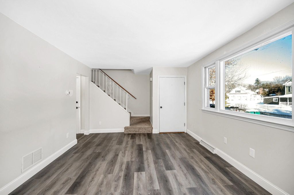 Photo of 4 Therriault Avenue, Salem, NH 03079 (MLS # 5076002)