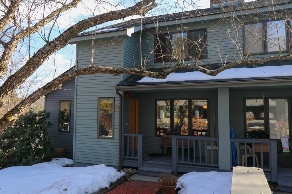 Photo of 27 College Hill Road, Hanover, NH 03755 (MLS # 5079972)