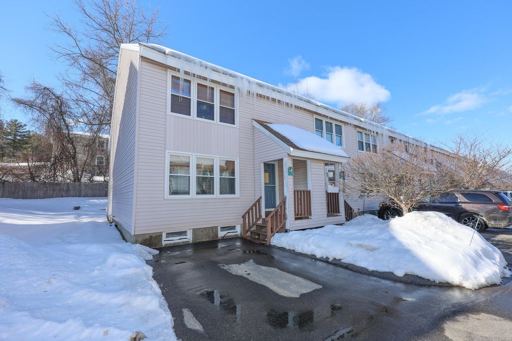 Photo of 333 Circle Road, Manchester, NH 03103 (MLS # 5076567)
