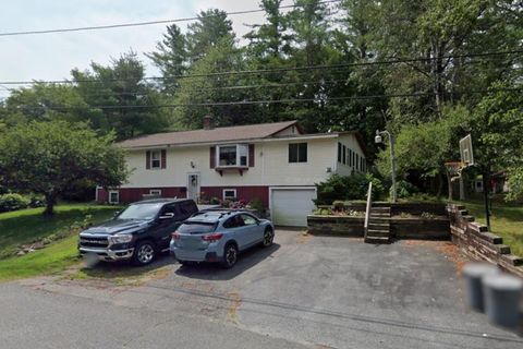 25 Marshall Avenue Hartford VT 05001