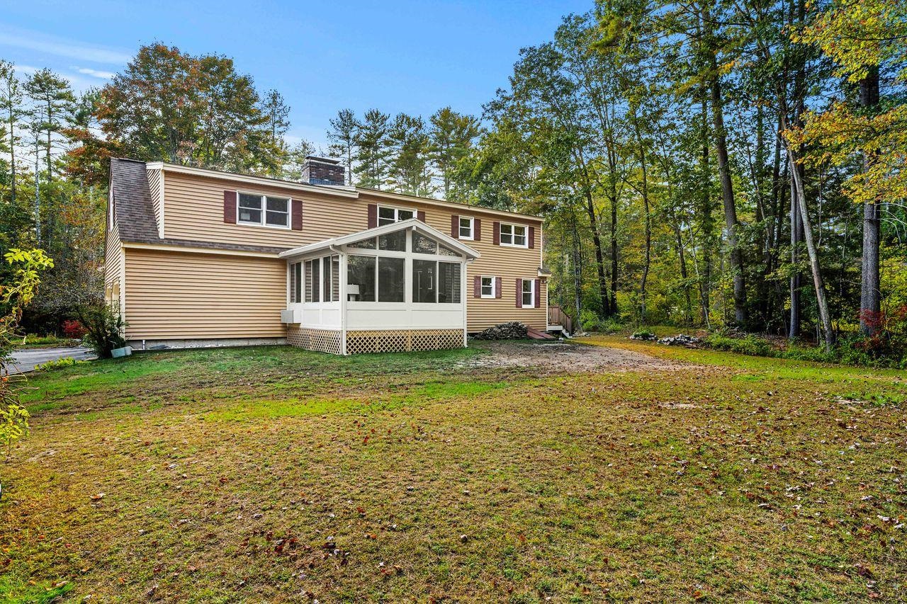 52 W Hollis Road