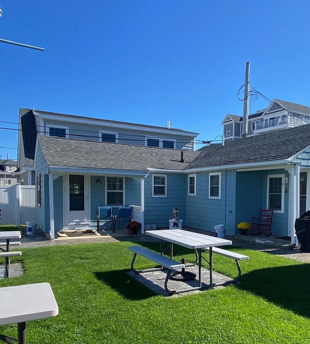 Photo of 35 Fuller Acres #6, Hampton, NH 03842 (MLS # 5067592)