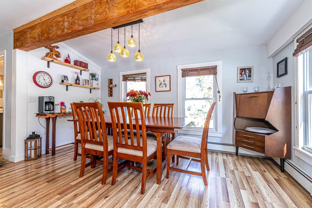 Photo of 1936 Lake Shore Road, Manchester, NH 03109 (MLS # 5079806)