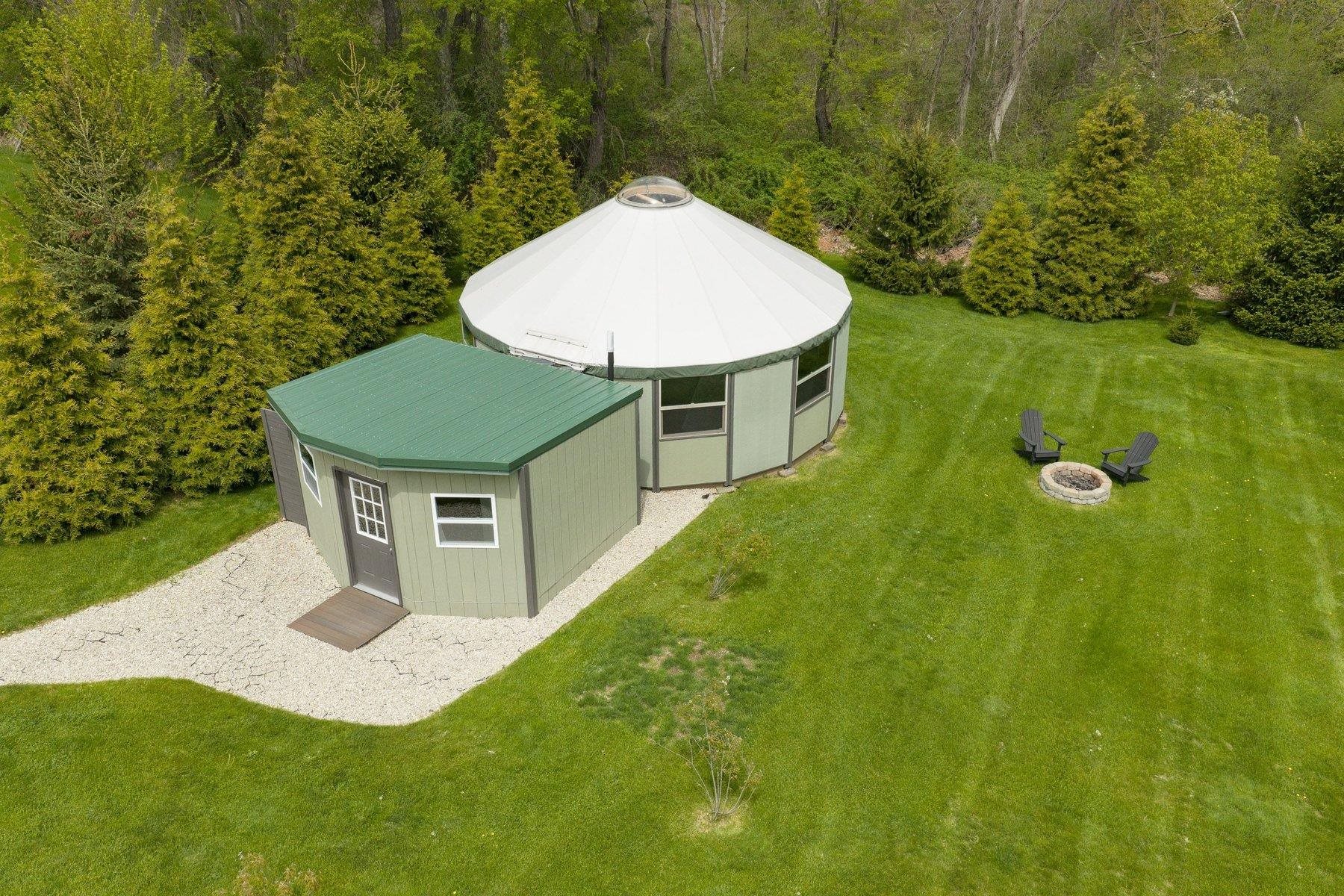 95 Willowbrook Avenue