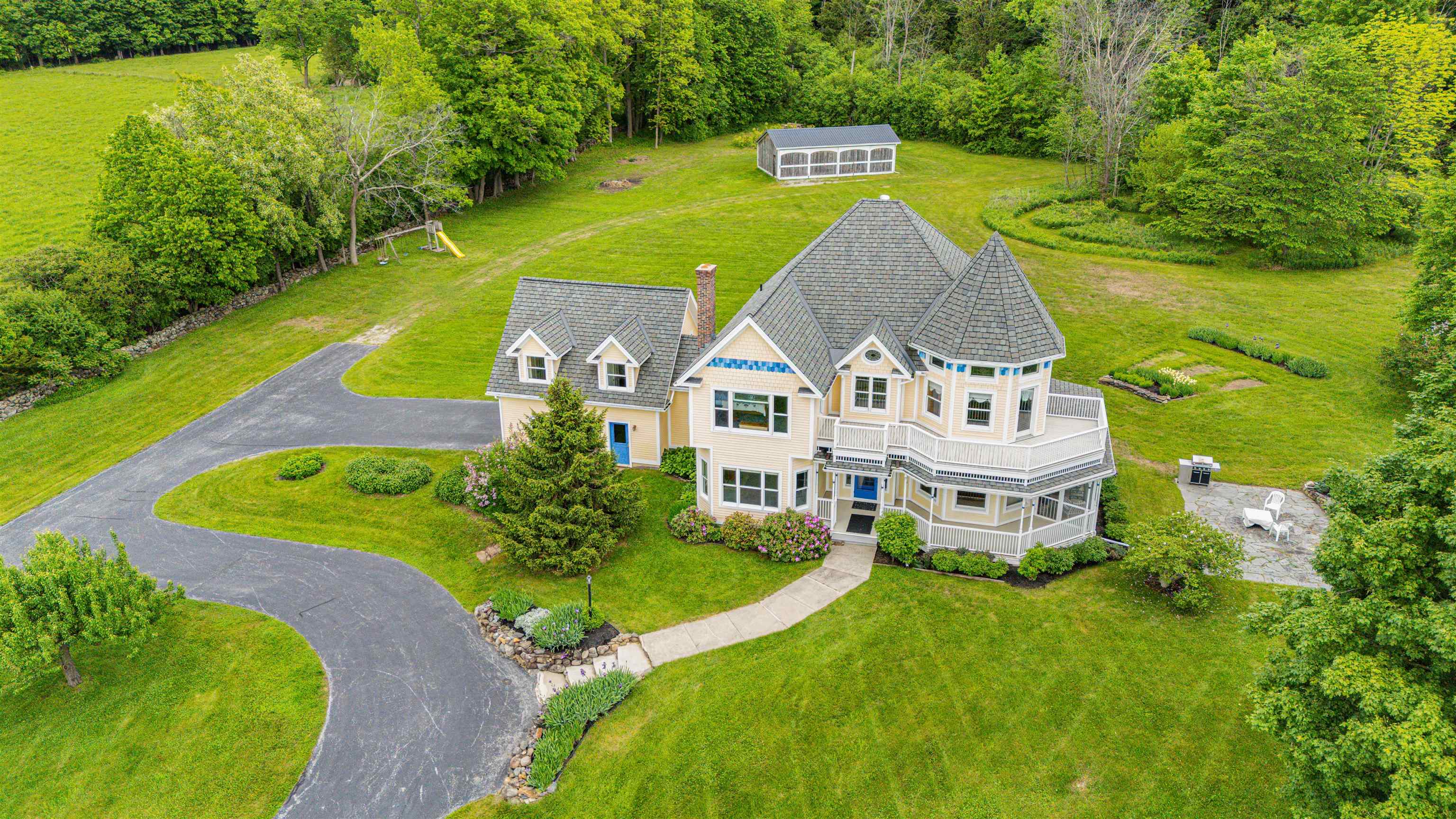 302 Ledge Hill Drive
