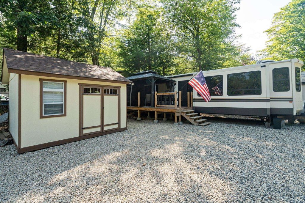 Photo of 184 Pocahontas Lane #184, Rochester, NH 03839 (MLS # 5079570)