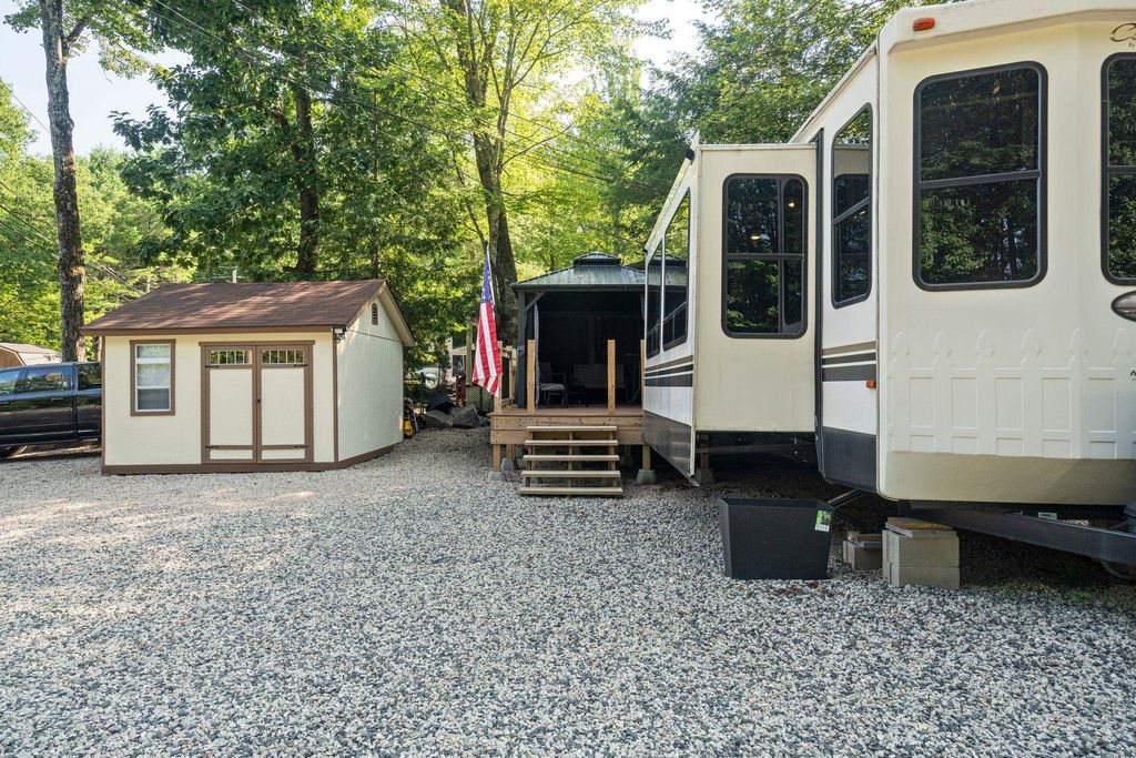 Photo of 184 Pocahontas Lane #184, Rochester, NH 03839 (MLS # 5079570)