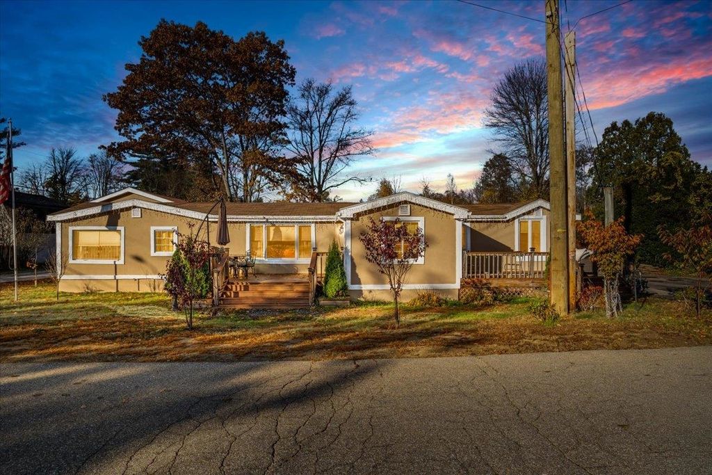 Photo of 12 Kimball Street, Northfield, NH 03276 (MLS # 5067595)