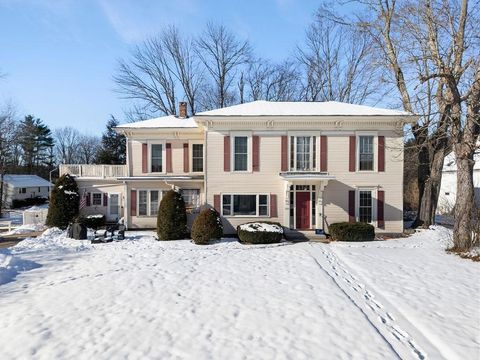 223 High Street Somersworth NH 03878