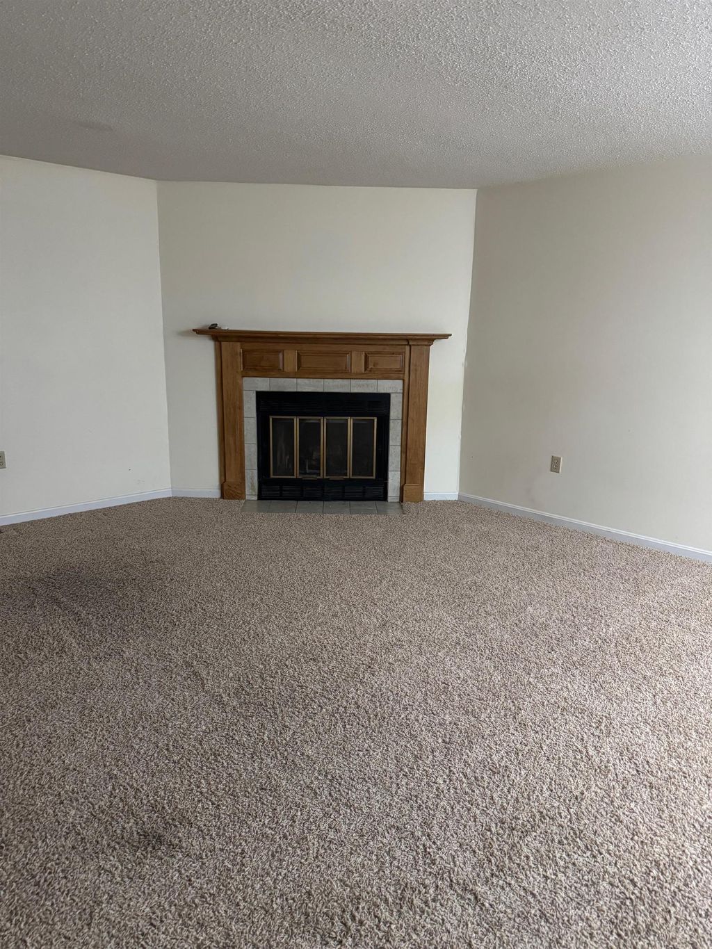 Photo of 153 Coffin Road #4, Epping, NH 03042 (MLS # 5073871)