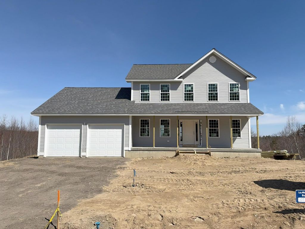 Photo of 72 Lantern Drive, Sandown, NH 03873 (MLS # 5080723)