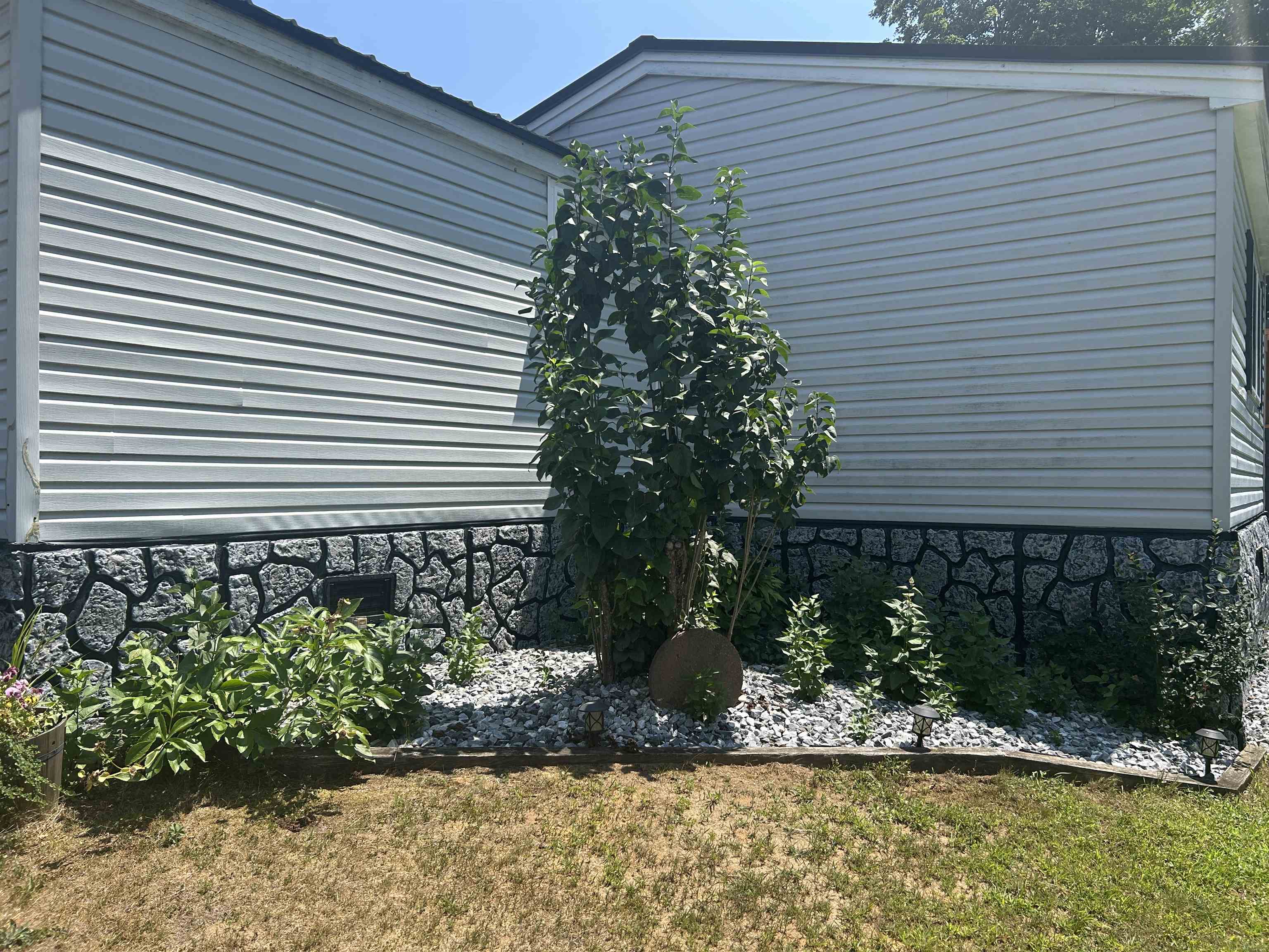61 Pine Hill MH Park
