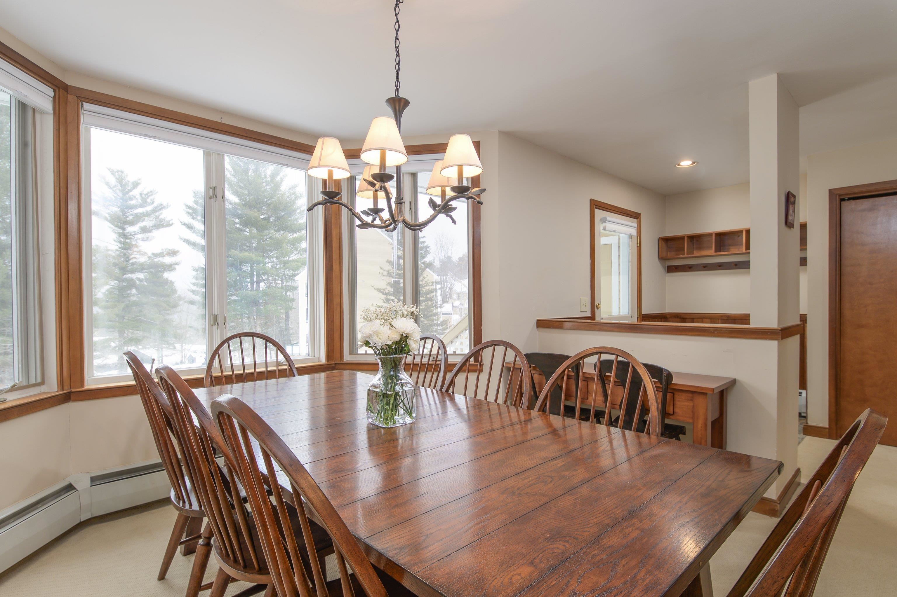 1C Townhouse Square 7