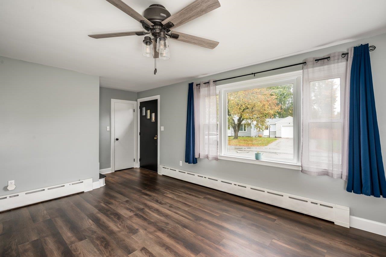 7 McIntire Court