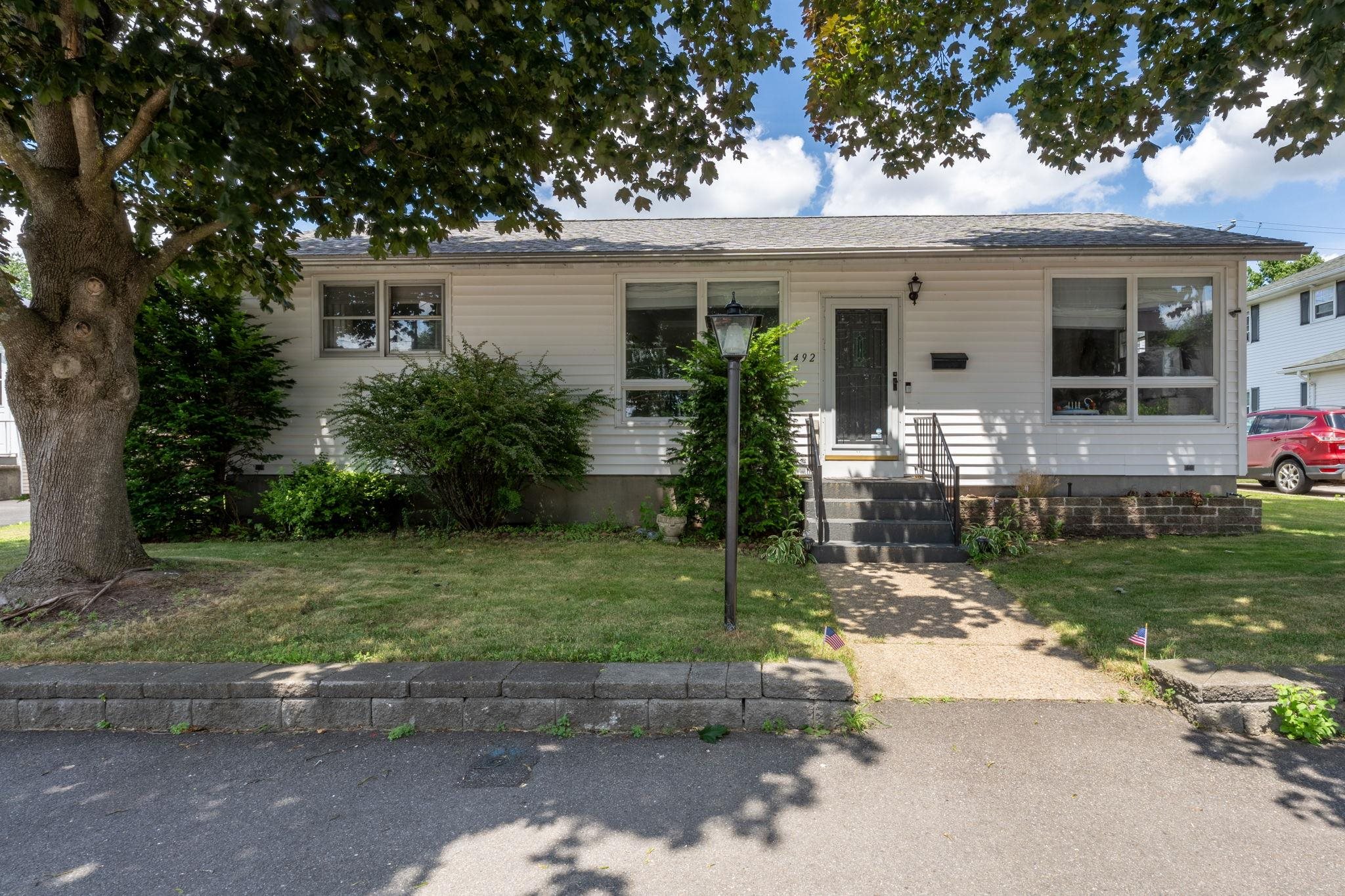 492 Cedar Street