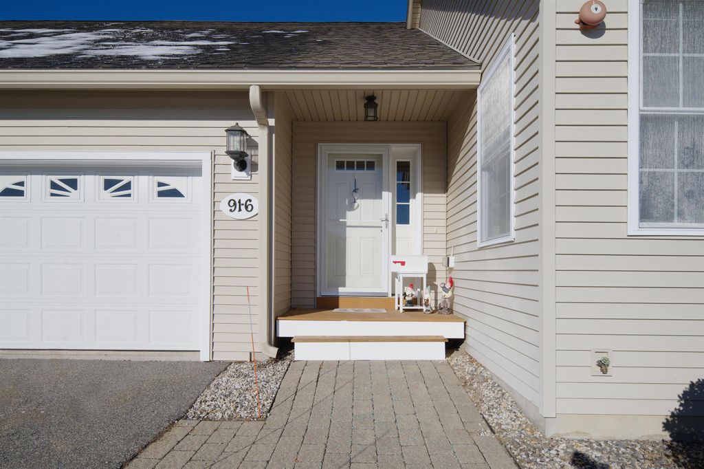 Photo of 916 Hall Road, Fremont, NH 03044 (MLS # 5072223)