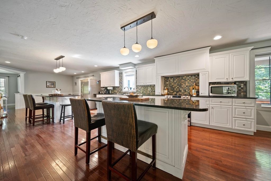 Photo of 69 Heather Circle, Auburn, NH 03032 (MLS # 5063689)