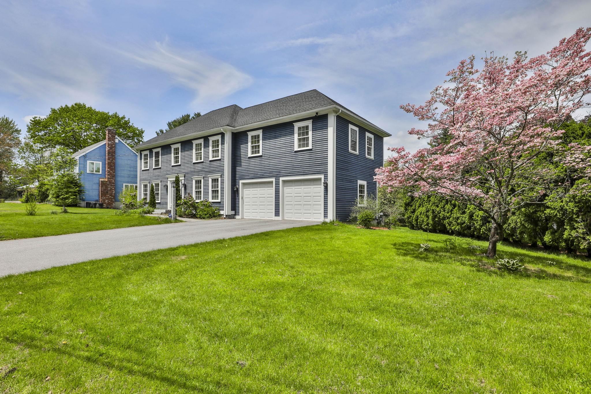8 Bicentennial Drive