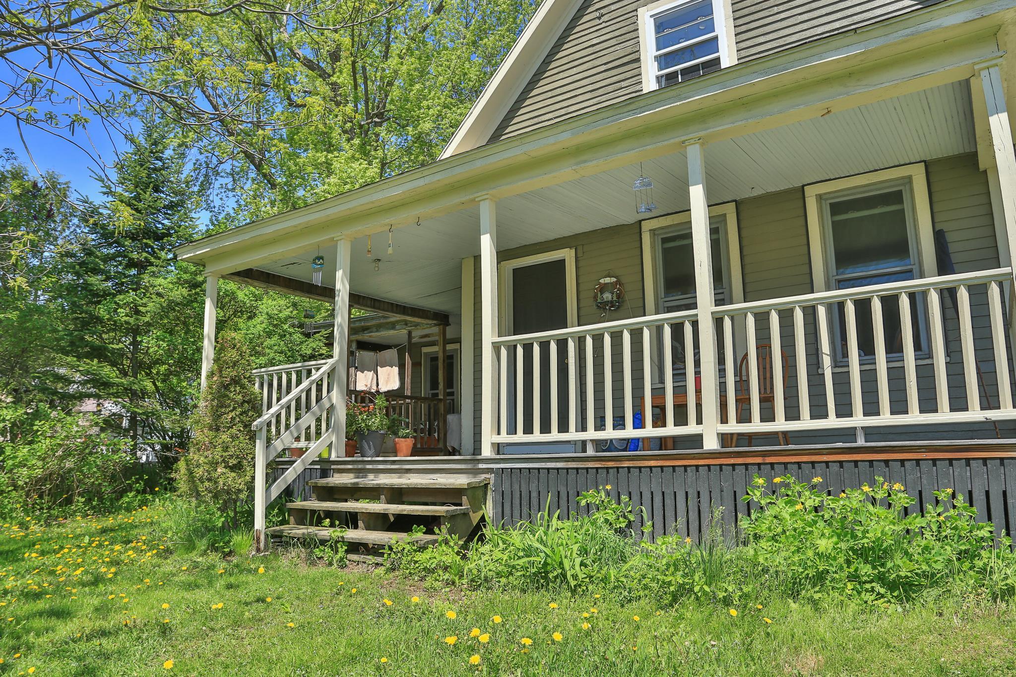 29 Maple Street