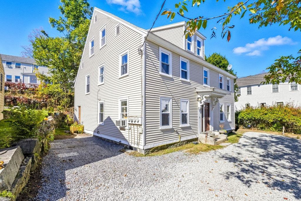 Photo of 2 Chapel Street, Newmarket, NH 03857 (MLS # 5065422)