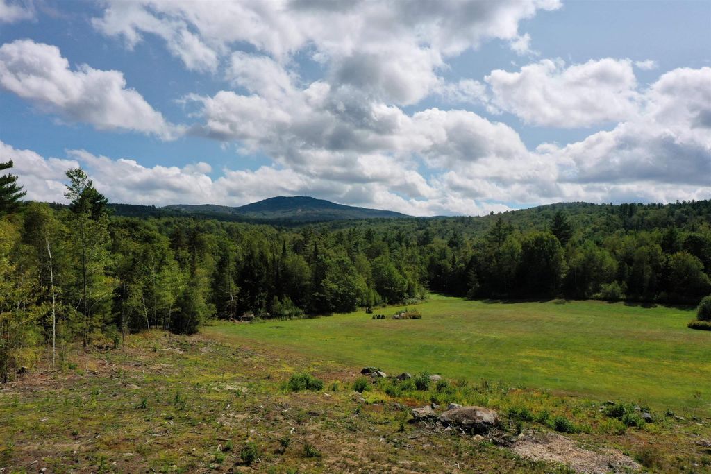 Photo of 3 Nutting Road, Sunapee, NH 03782 (MLS # 5060217)