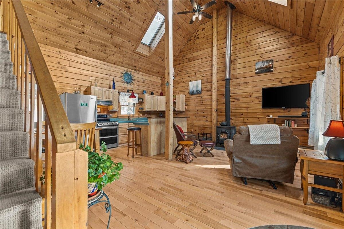 1780 Cemetery Street