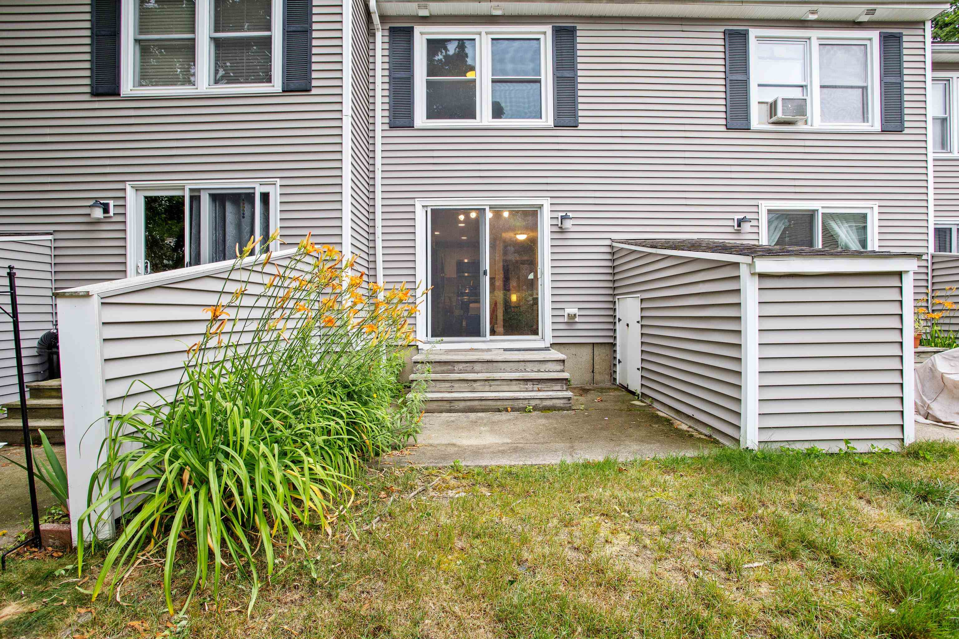 15 Wyman Street 14