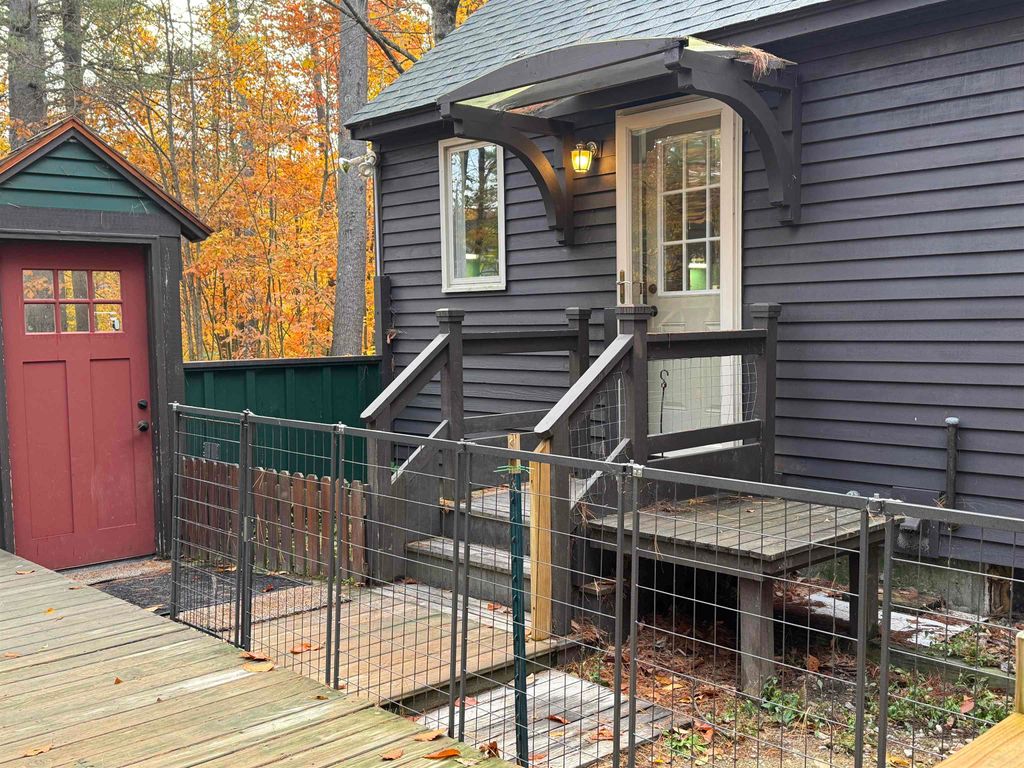 Photo of 4 Brookwood Drive, Ossipee, NH 03864 (MLS # 5067272)