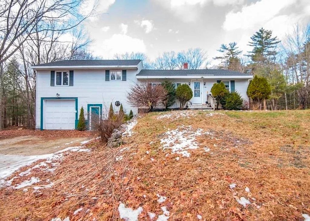 Photo of 174 Hackett Hill Road, Hooksett, NH 03106 (MLS # 5088356)