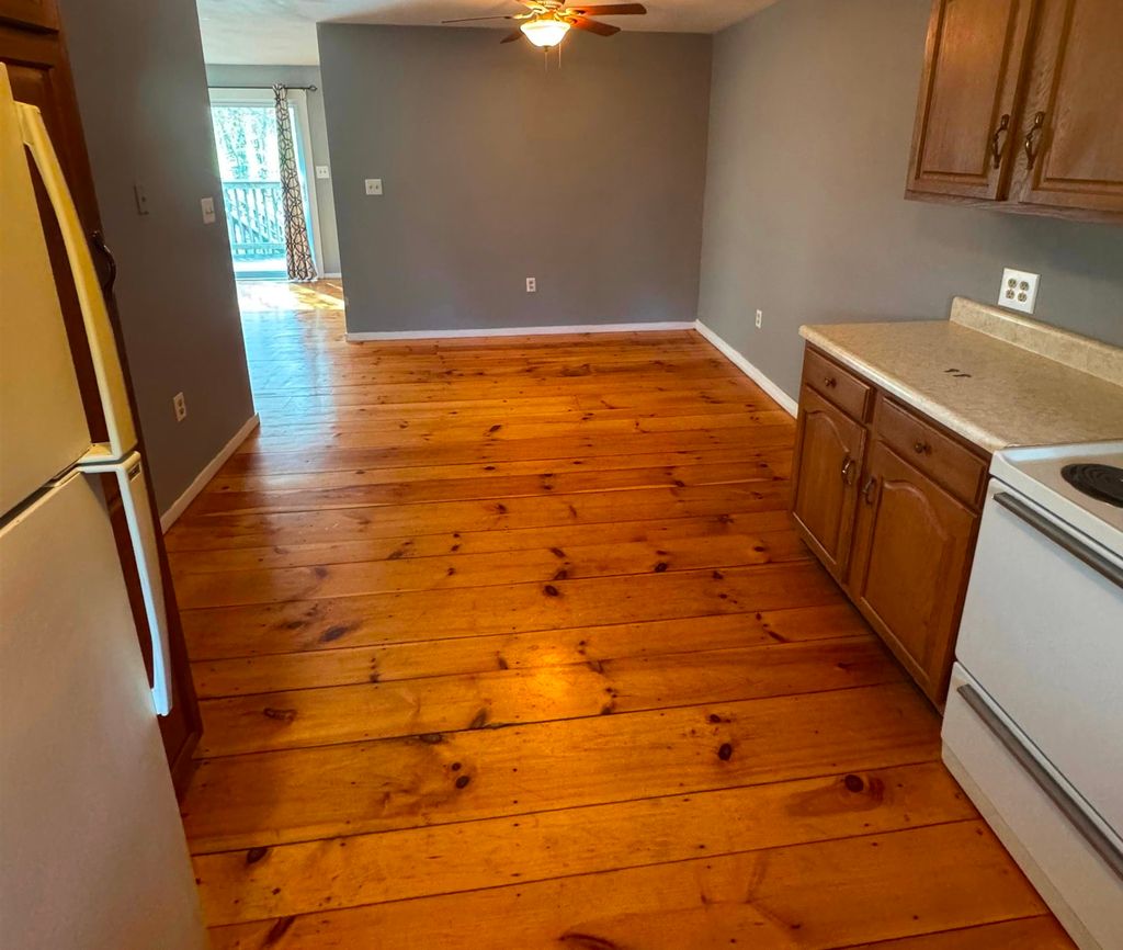 Photo of 174 Hackett Hill Road, Hooksett, NH 03106 (MLS # 5088356)