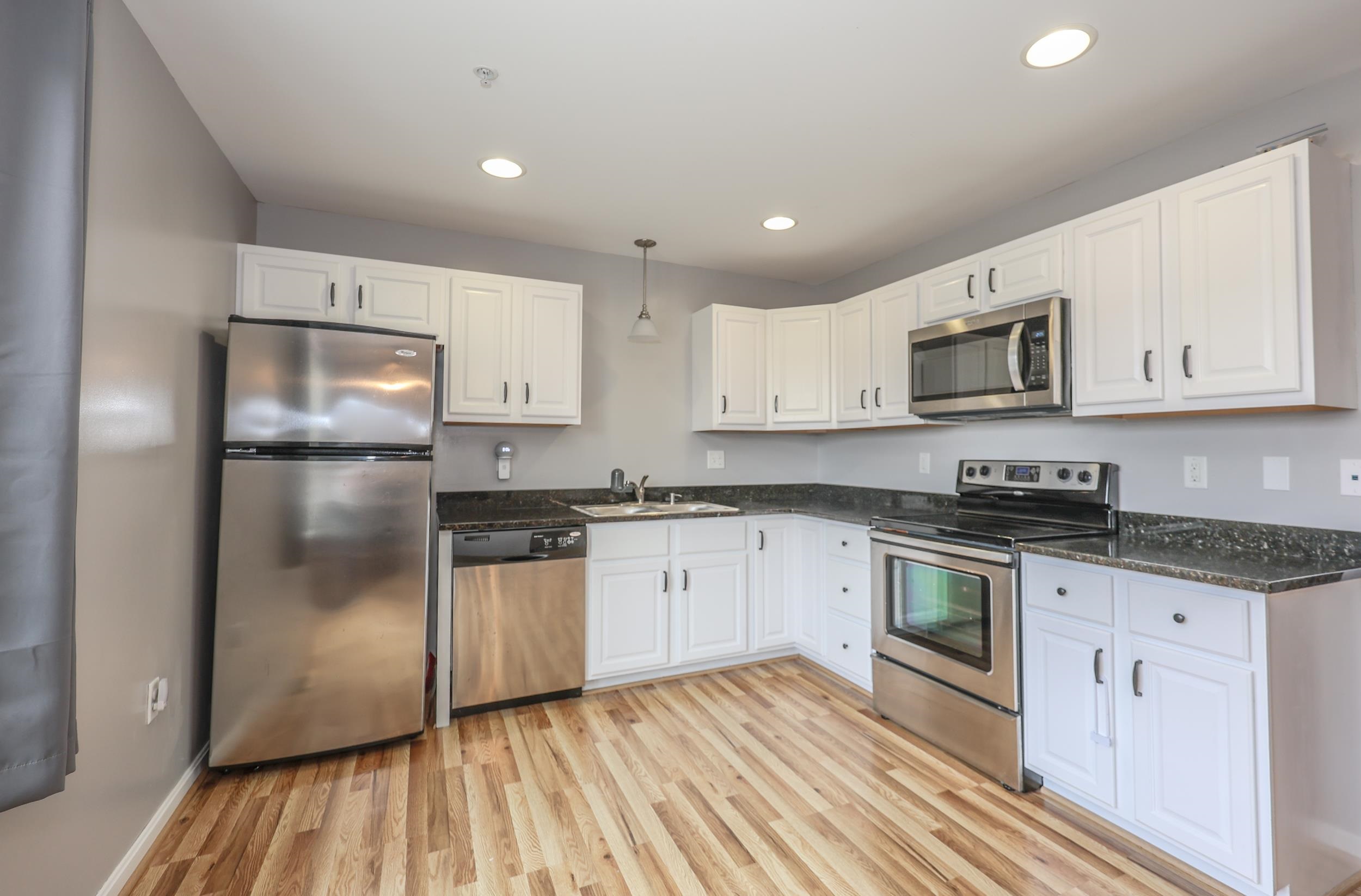 138 Karatzas Avenue