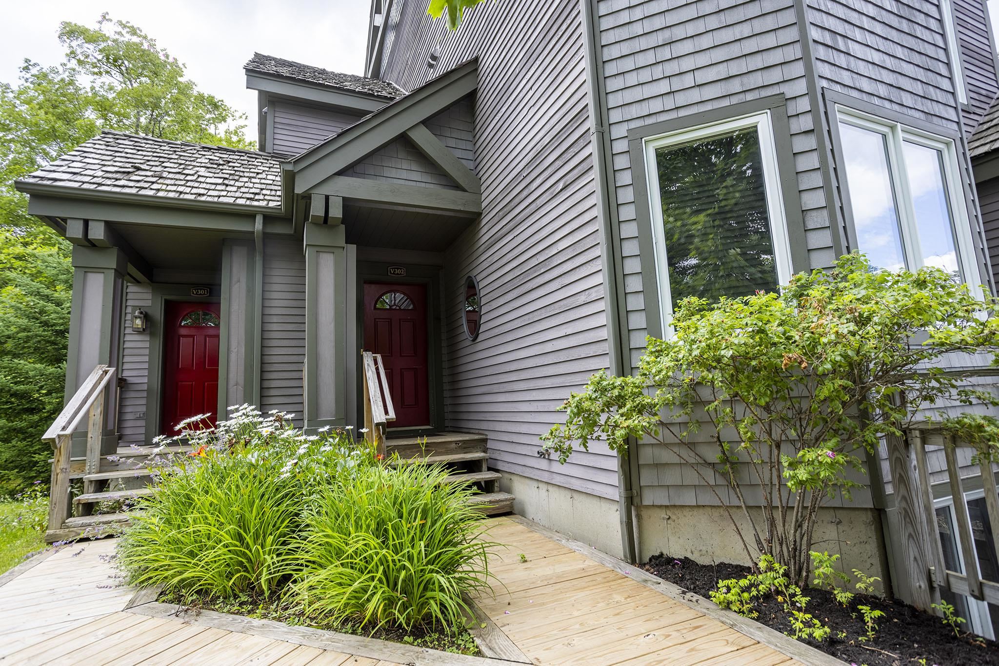 232 North Village Road 302