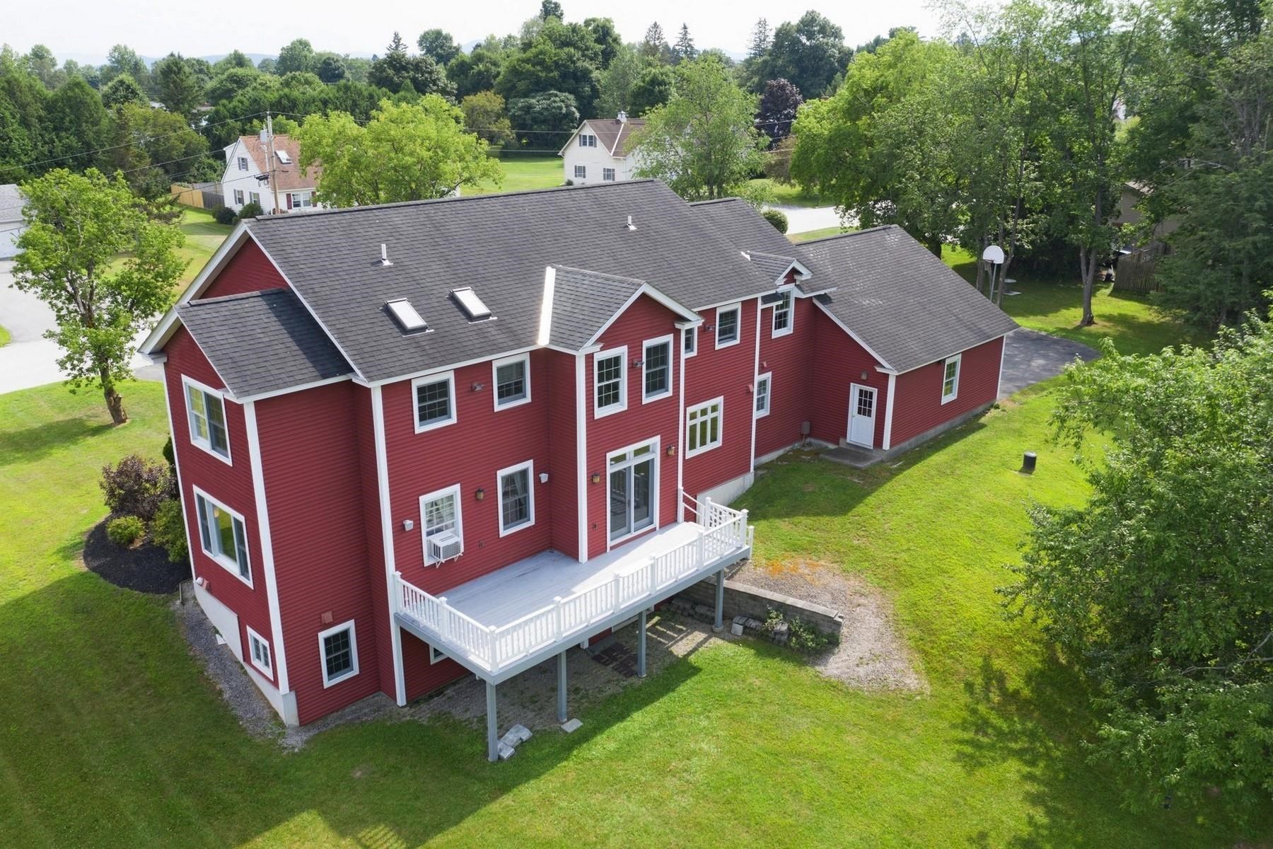 11 Tuttle Meadow Drive