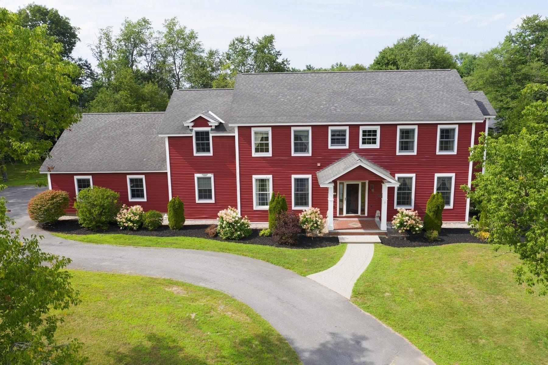 11 Tuttle Meadow Drive