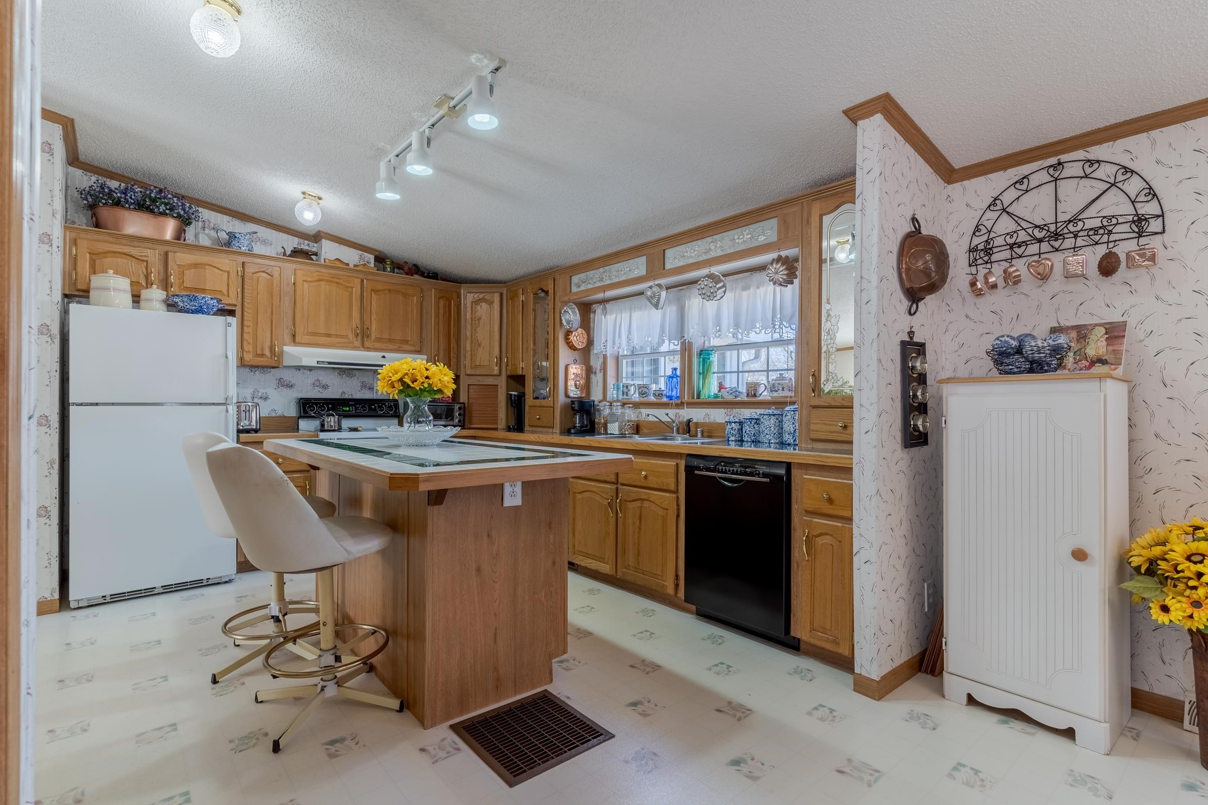 16 Nashoba Drive