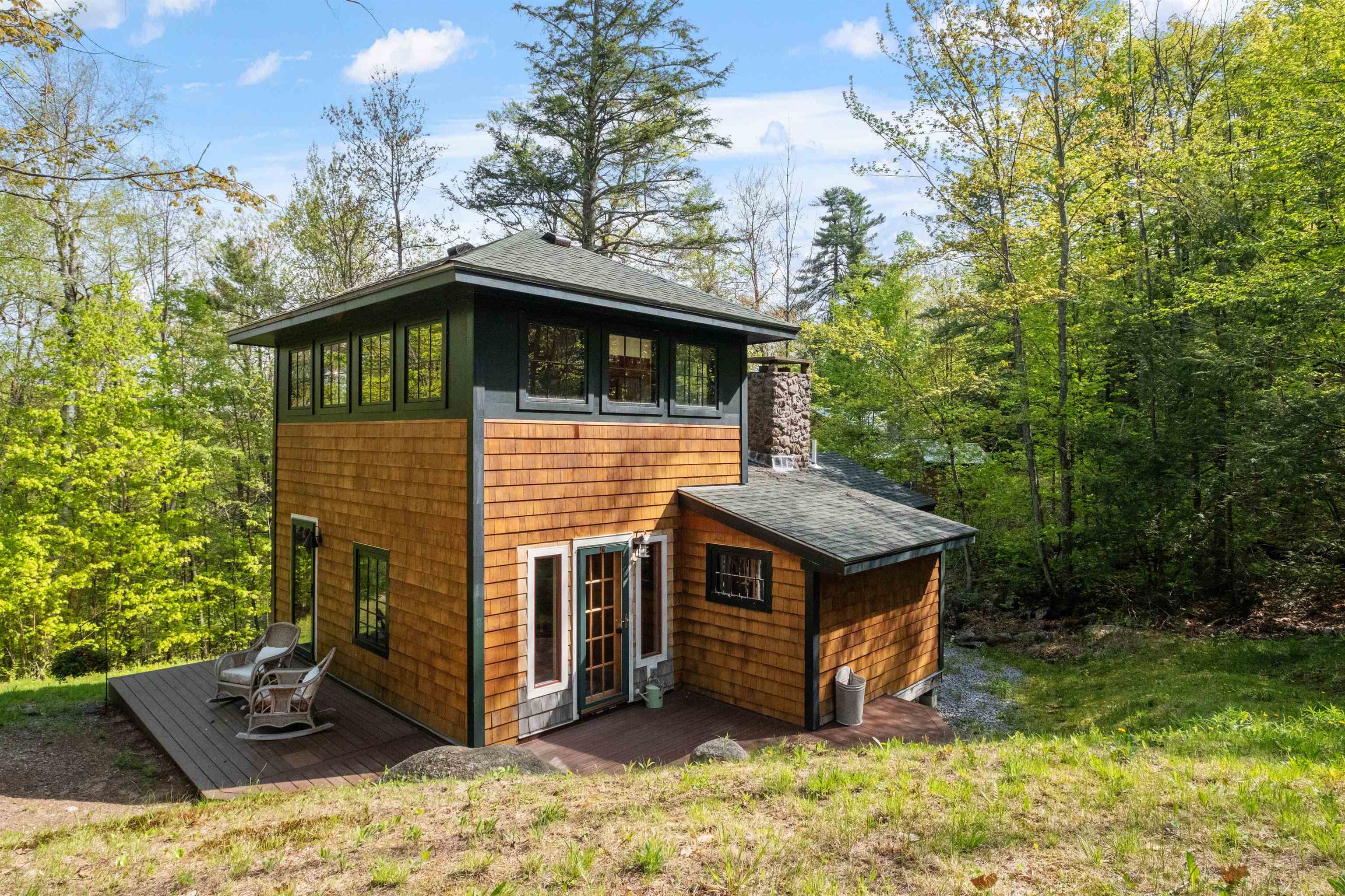 42 White Birch Point Road