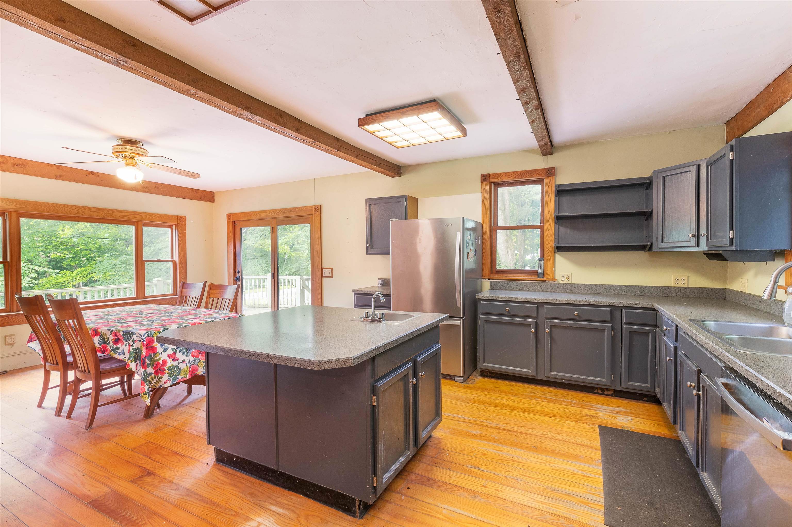 Shelburne, New Hampshire 03581, United States, 4 Bedrooms Bedrooms, ,3 BathroomsBathrooms,Residential,Pending,139520