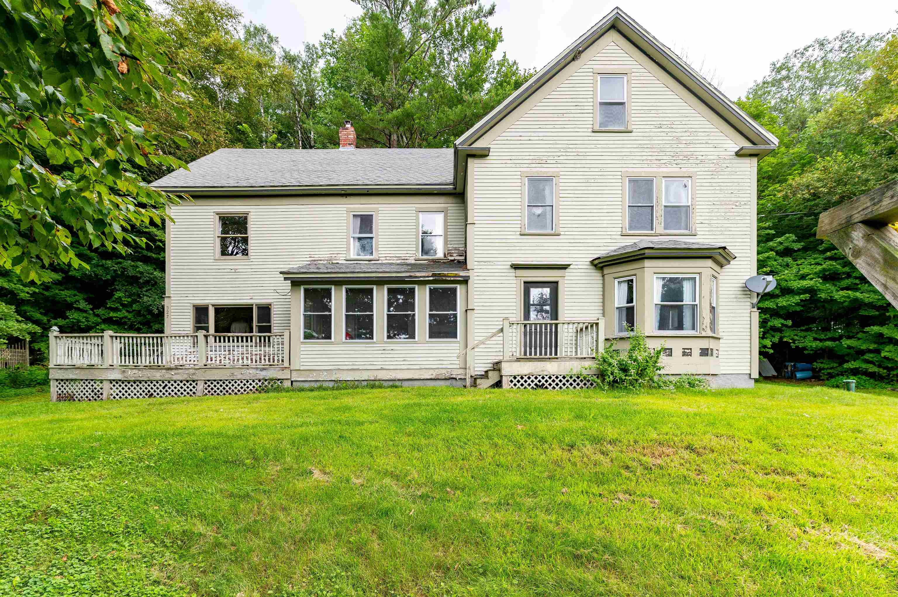 Shelburne, New Hampshire 03581, United States, 4 Bedrooms Bedrooms, ,3 BathroomsBathrooms,Residential,Pending,139520