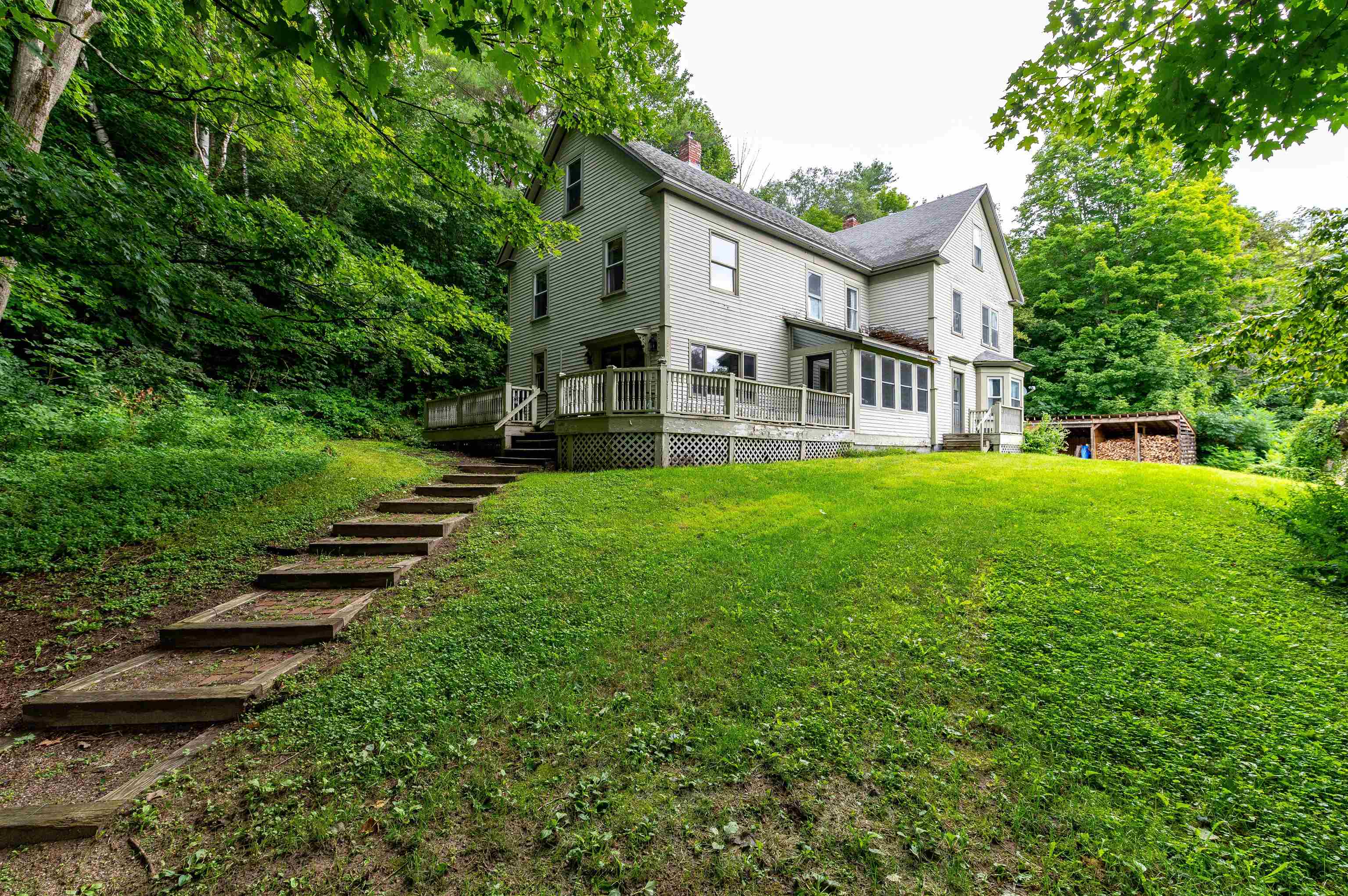 Shelburne, New Hampshire 03581, United States, 4 Bedrooms Bedrooms, ,3 BathroomsBathrooms,Residential,Pending,139520