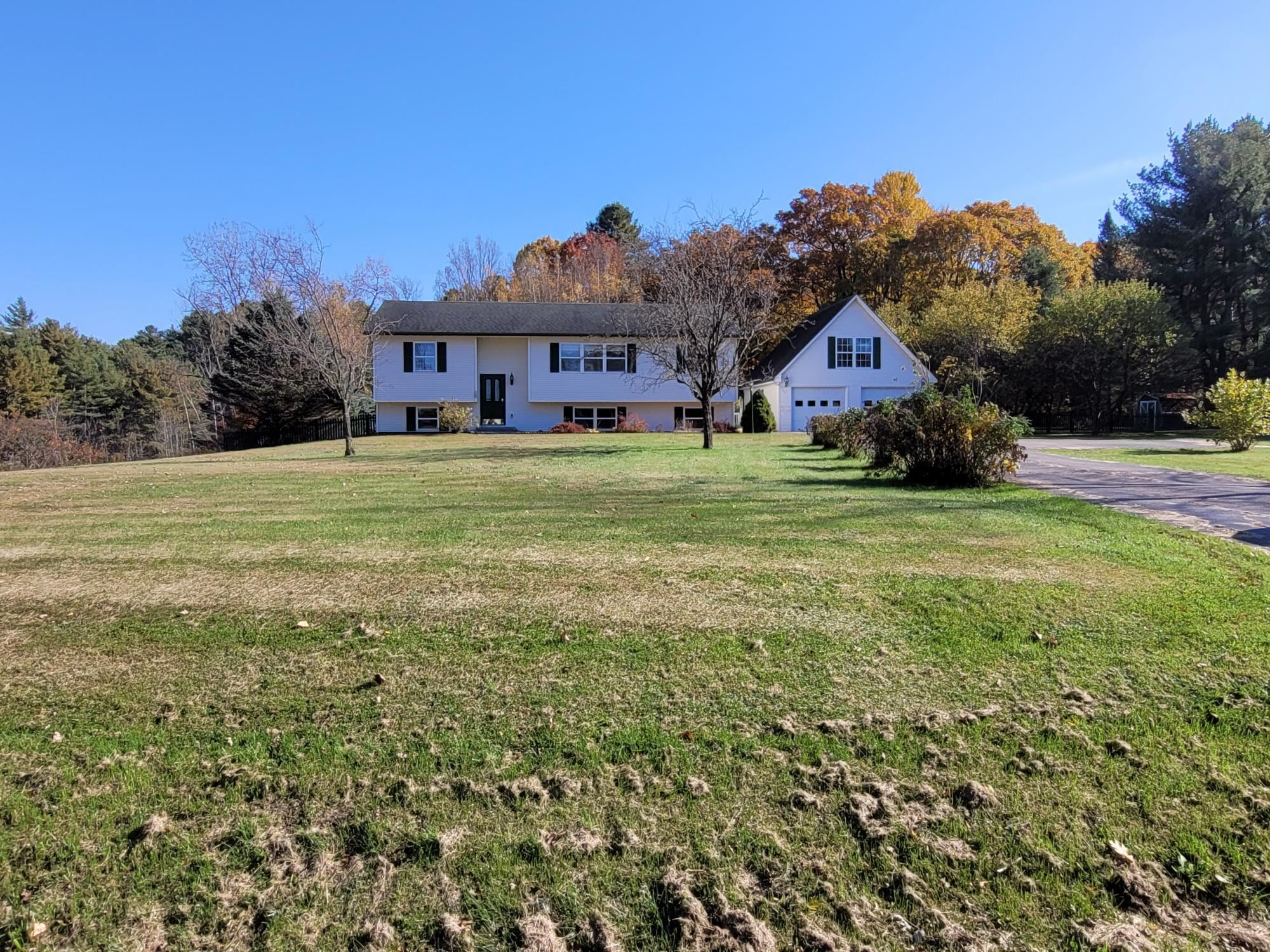 Colchester, Vermont 05446, United States, 3 Bedrooms Bedrooms, ,3 BathroomsBathrooms,Residential,Pending,24598