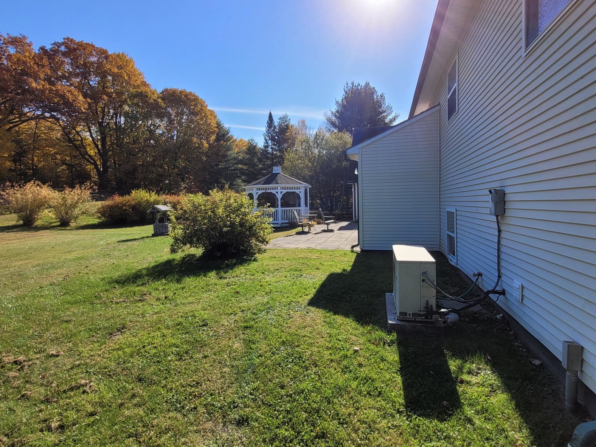 Colchester, Vermont 05446, United States, 3 Bedrooms Bedrooms, ,3 BathroomsBathrooms,Residential,Pending,24598