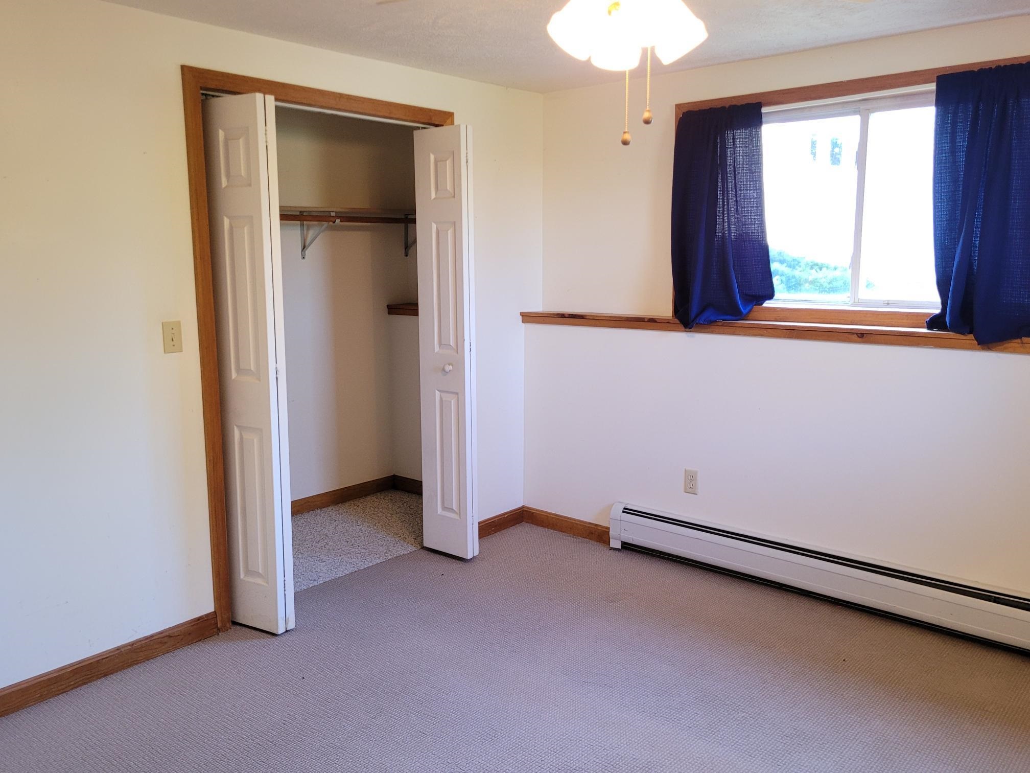 Colchester, Vermont 05446, United States, 3 Bedrooms Bedrooms, ,3 BathroomsBathrooms,Residential,Pending,24598