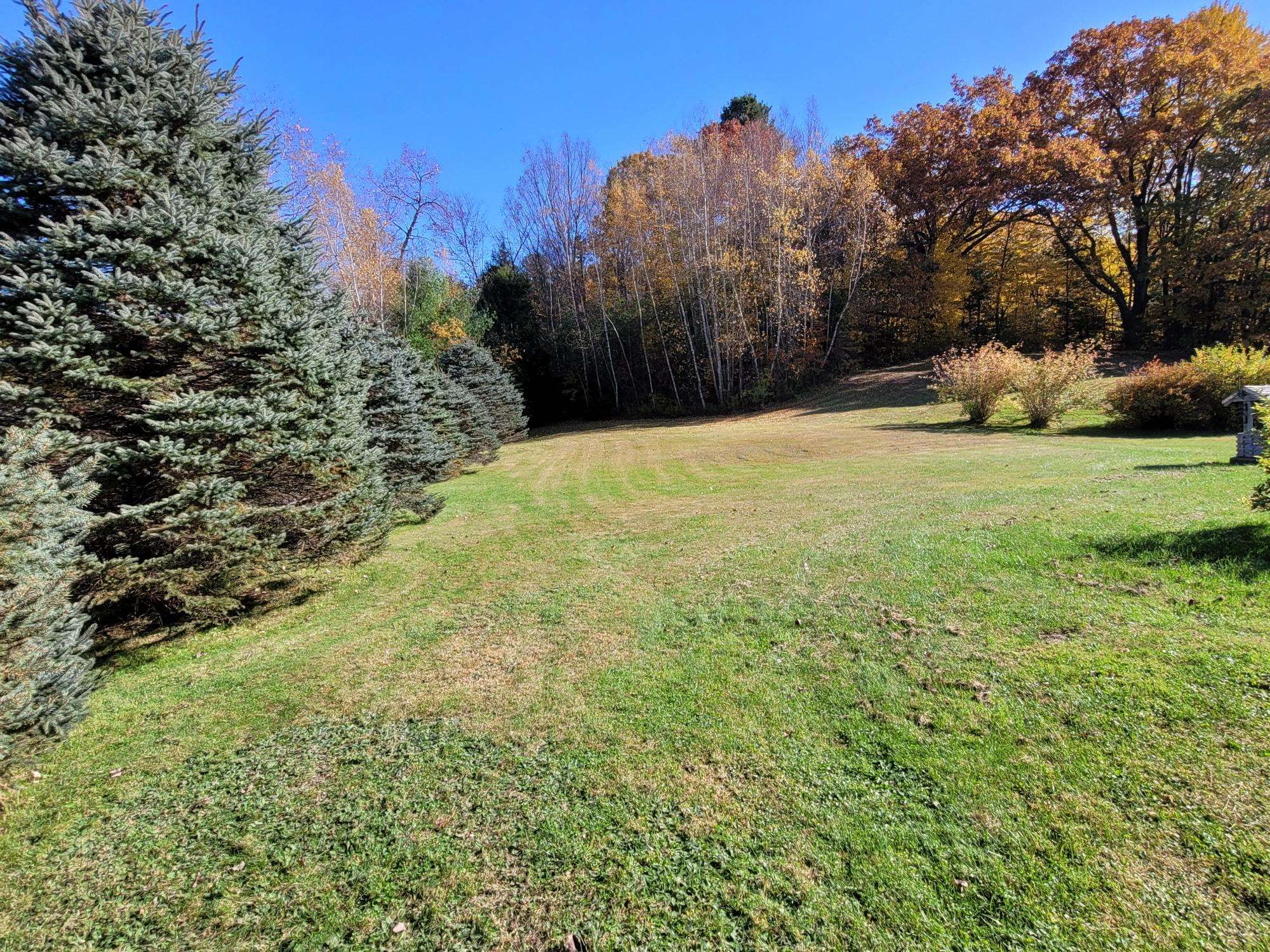 Colchester, Vermont 05446, United States, 3 Bedrooms Bedrooms, ,3 BathroomsBathrooms,Residential,Pending,24598