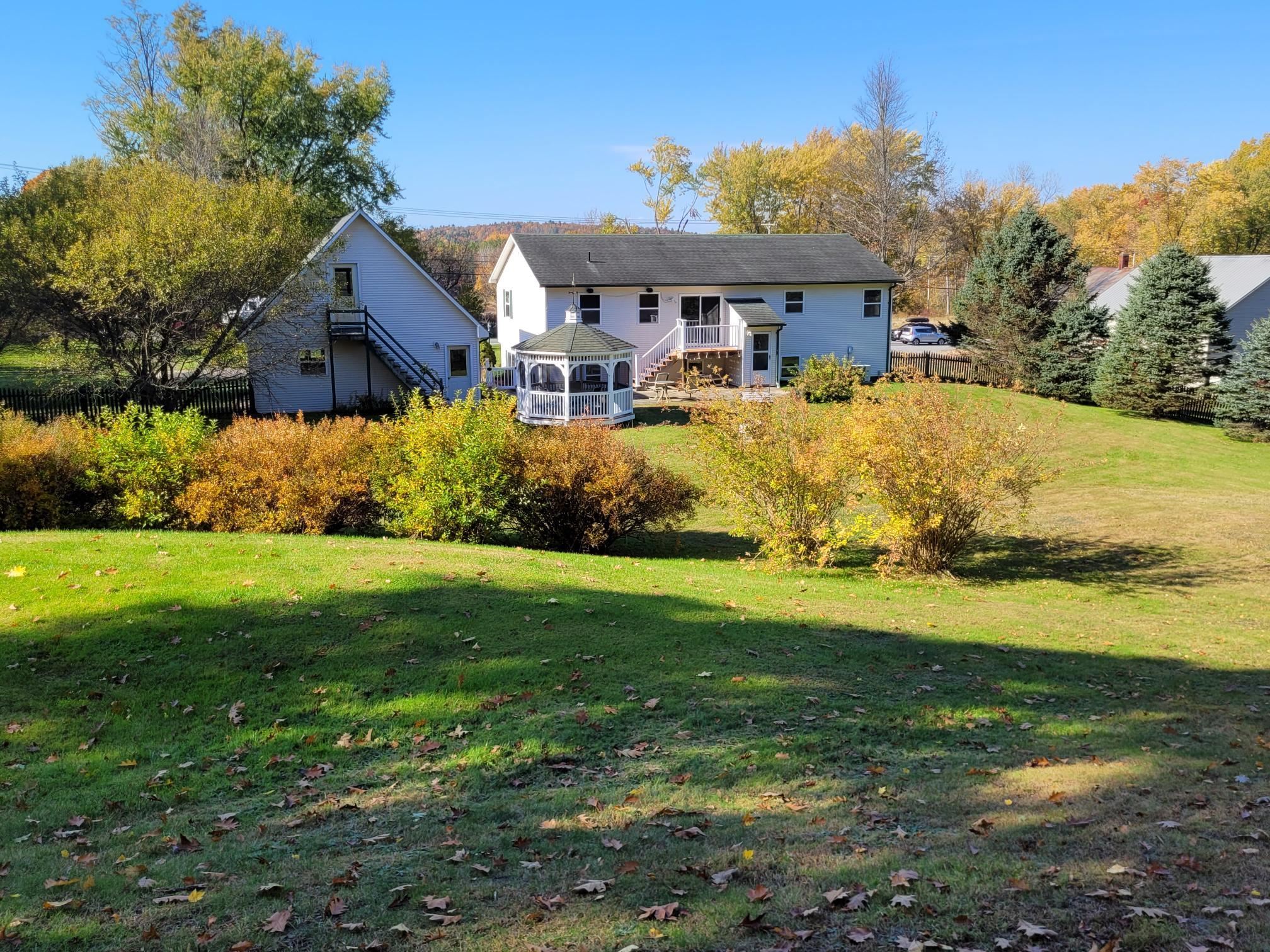 Colchester, Vermont 05446, United States, 3 Bedrooms Bedrooms, ,3 BathroomsBathrooms,Residential,Pending,24598