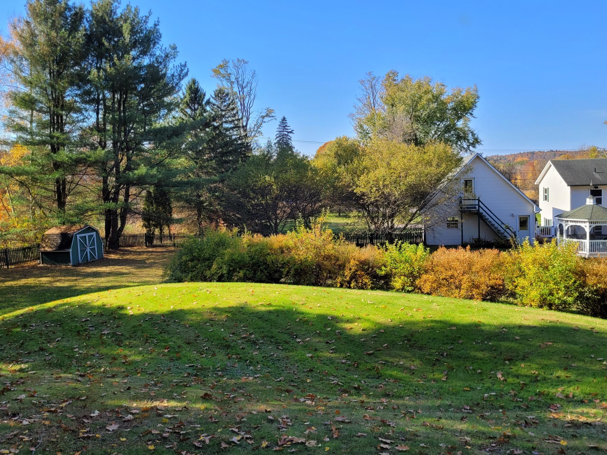 Colchester, Vermont 05446, United States, 3 Bedrooms Bedrooms, ,3 BathroomsBathrooms,Residential,Pending,24598
