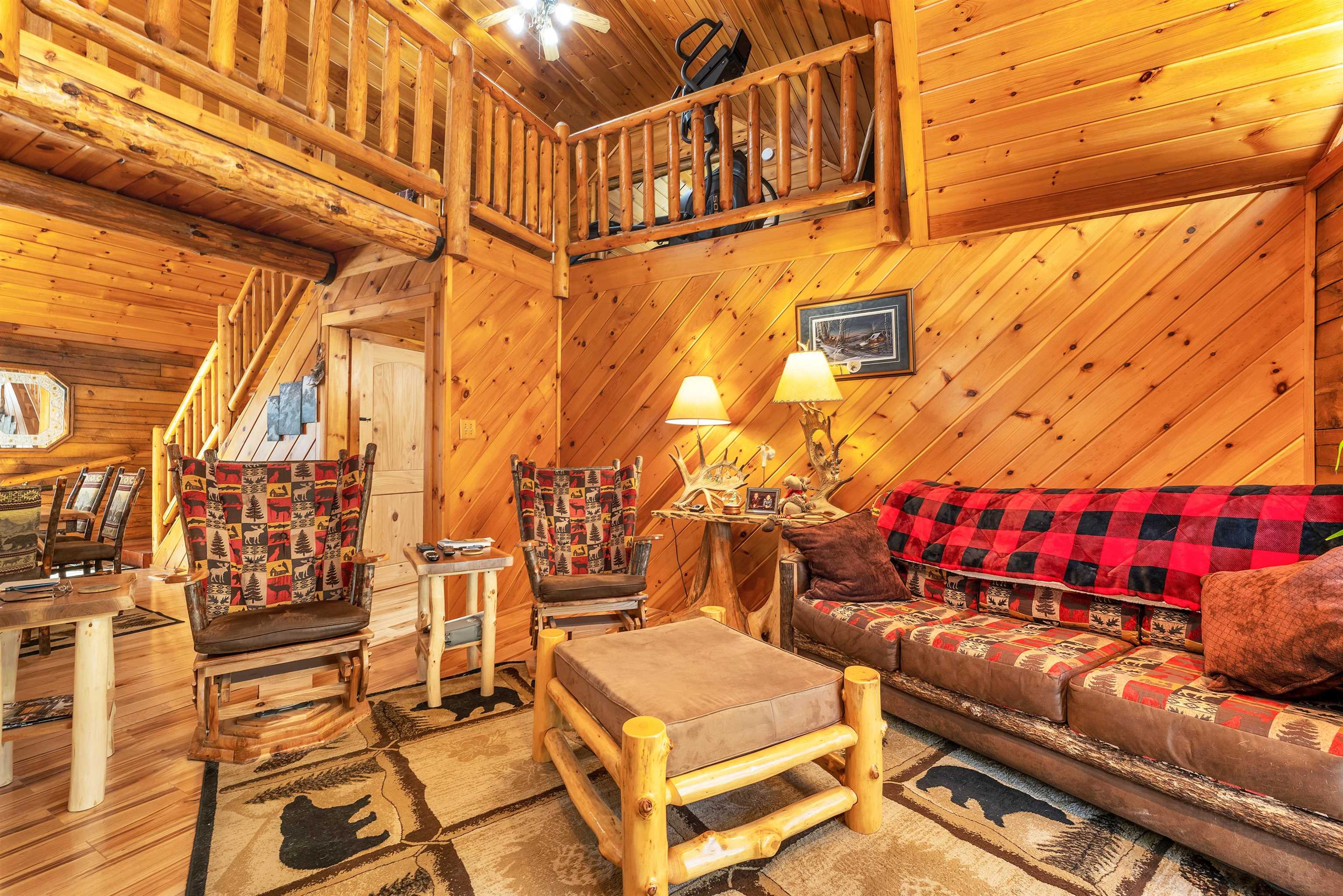 Raymond, New Hampshire 03077, United States, 3 Bedrooms Bedrooms, ,2 BathroomsBathrooms,Residential,Pending,121500