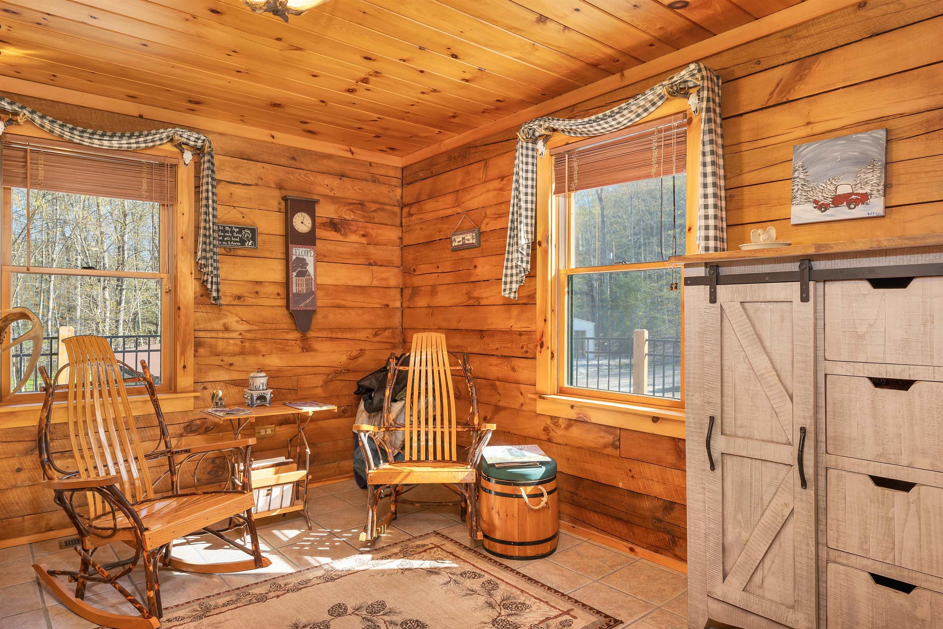 Raymond, New Hampshire 03077, United States, 3 Bedrooms Bedrooms, ,2 BathroomsBathrooms,Residential,Pending,121500