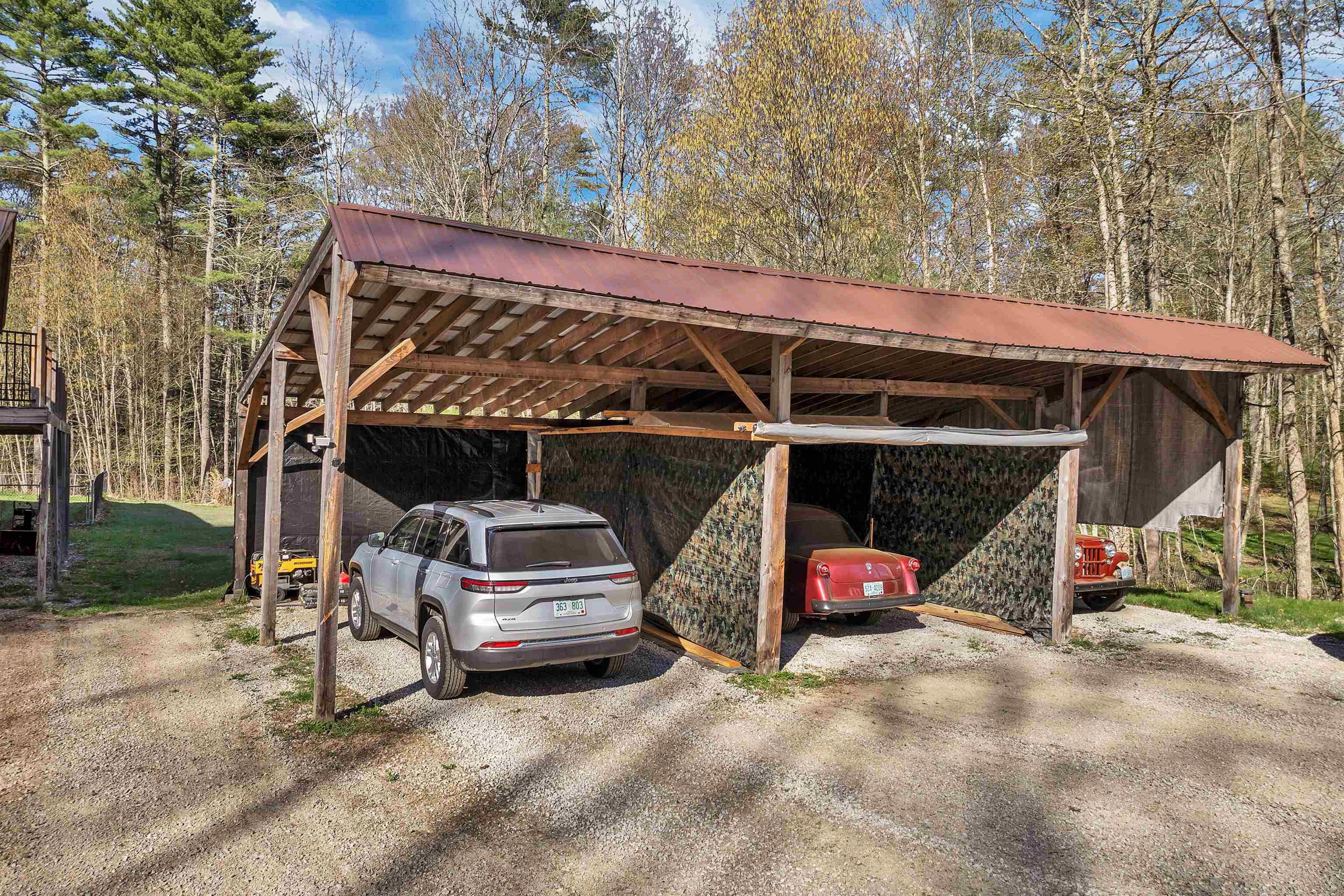 Raymond, New Hampshire 03077, United States, 3 Bedrooms Bedrooms, ,2 BathroomsBathrooms,Residential,Pending,121500