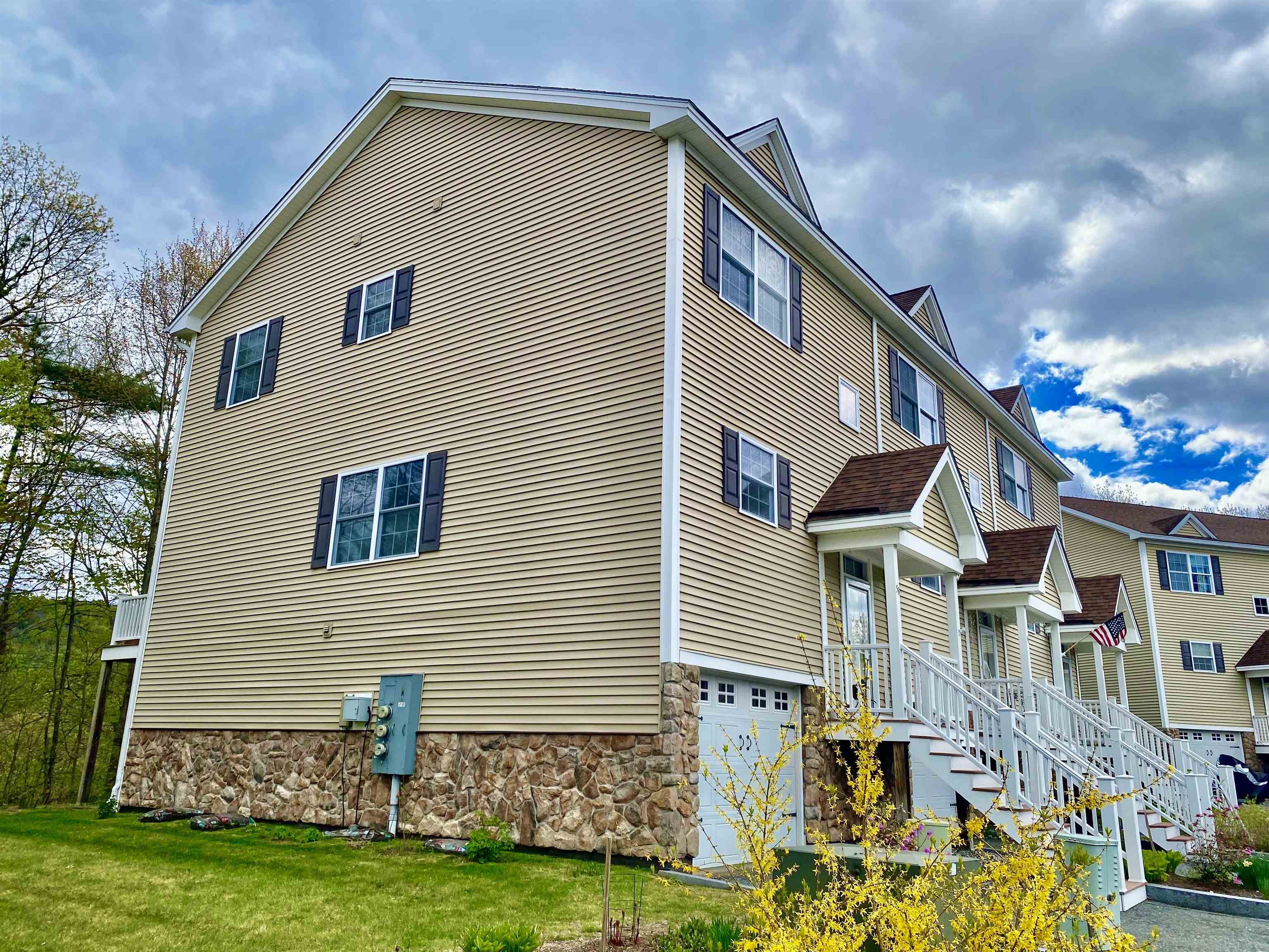58 Winston Drive B