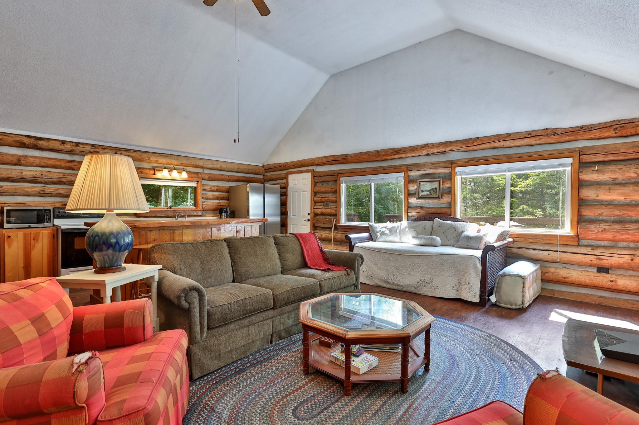 1782 Blackmer Boulevard